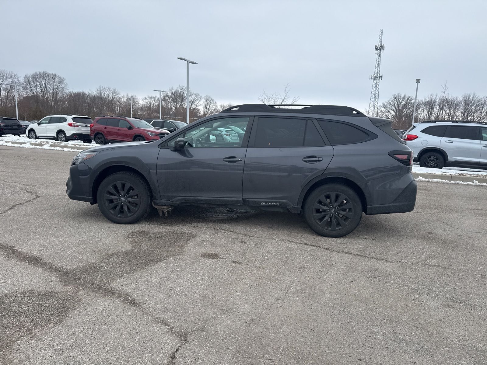 2023 SUBARU OUTBACK - Image 18