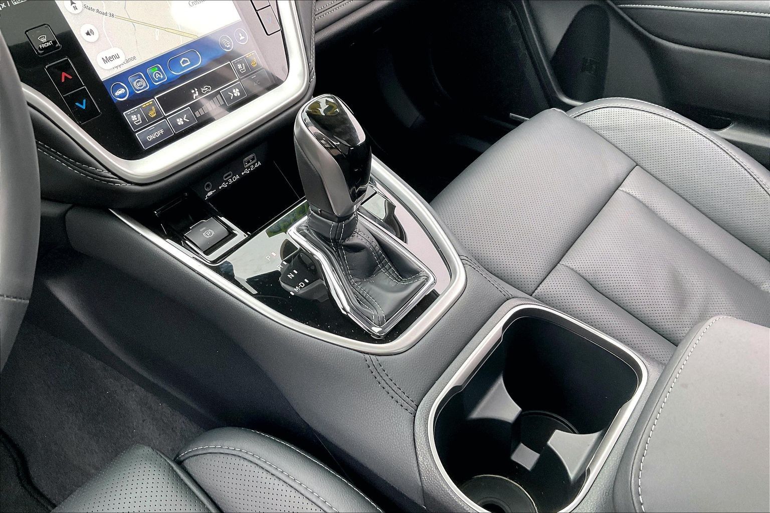 2025 SUBARU LEGACY - Image 13