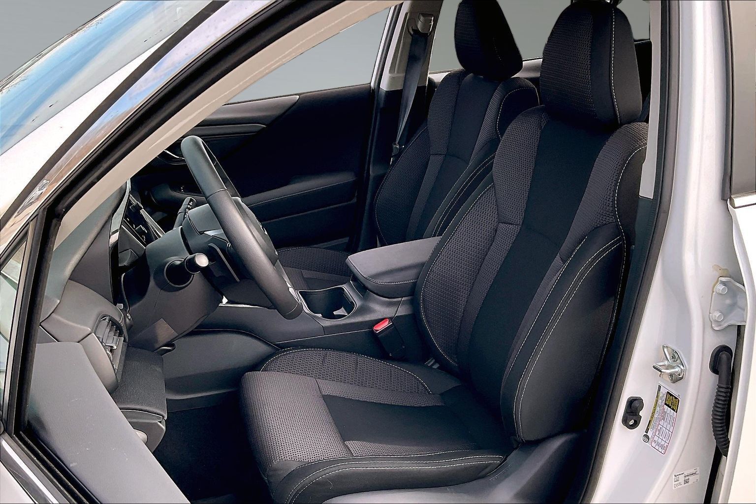 2025 SUBARU OUTBACK - Image 26