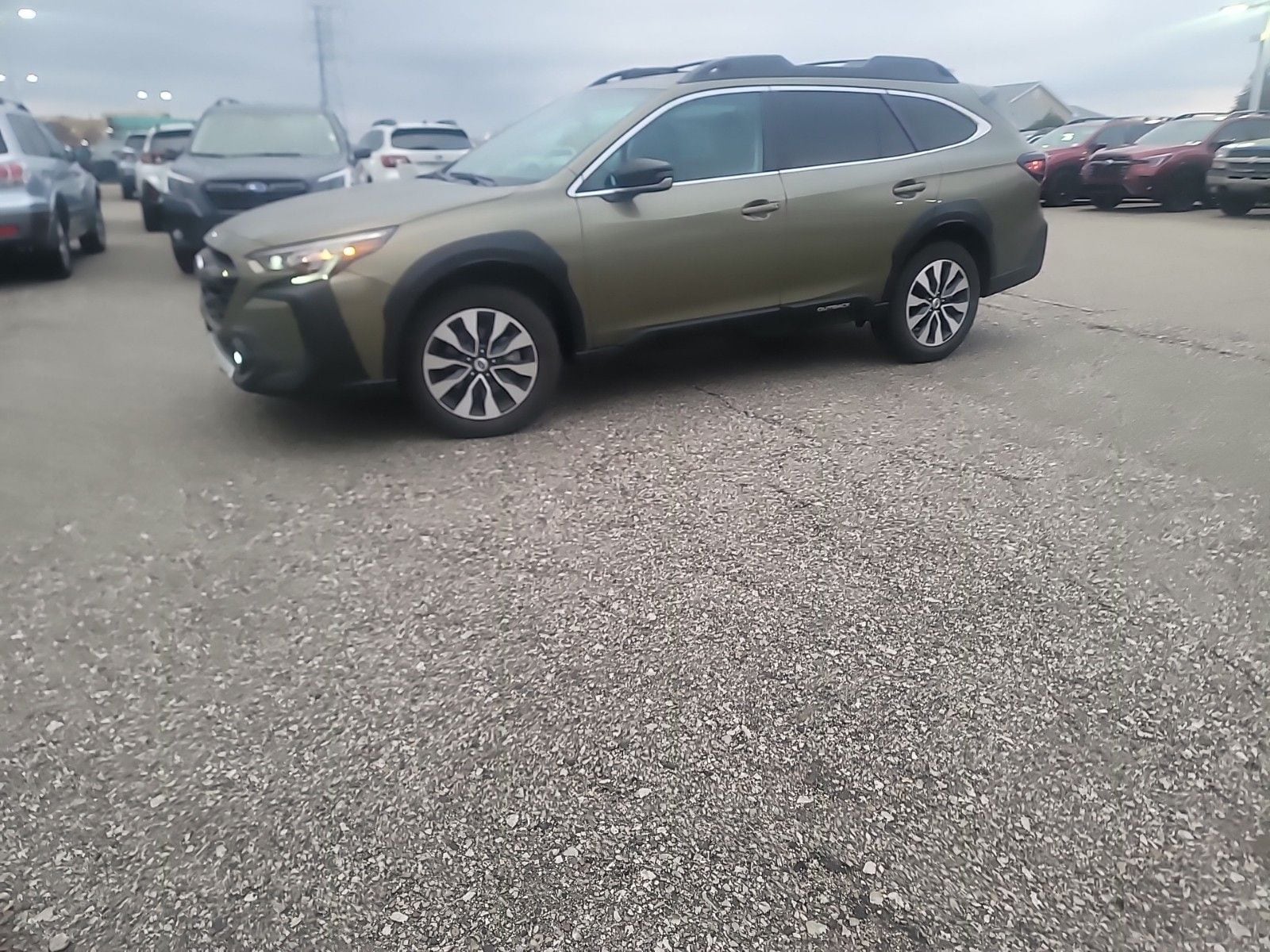 2024 SUBARU OUTBACK - Image 3