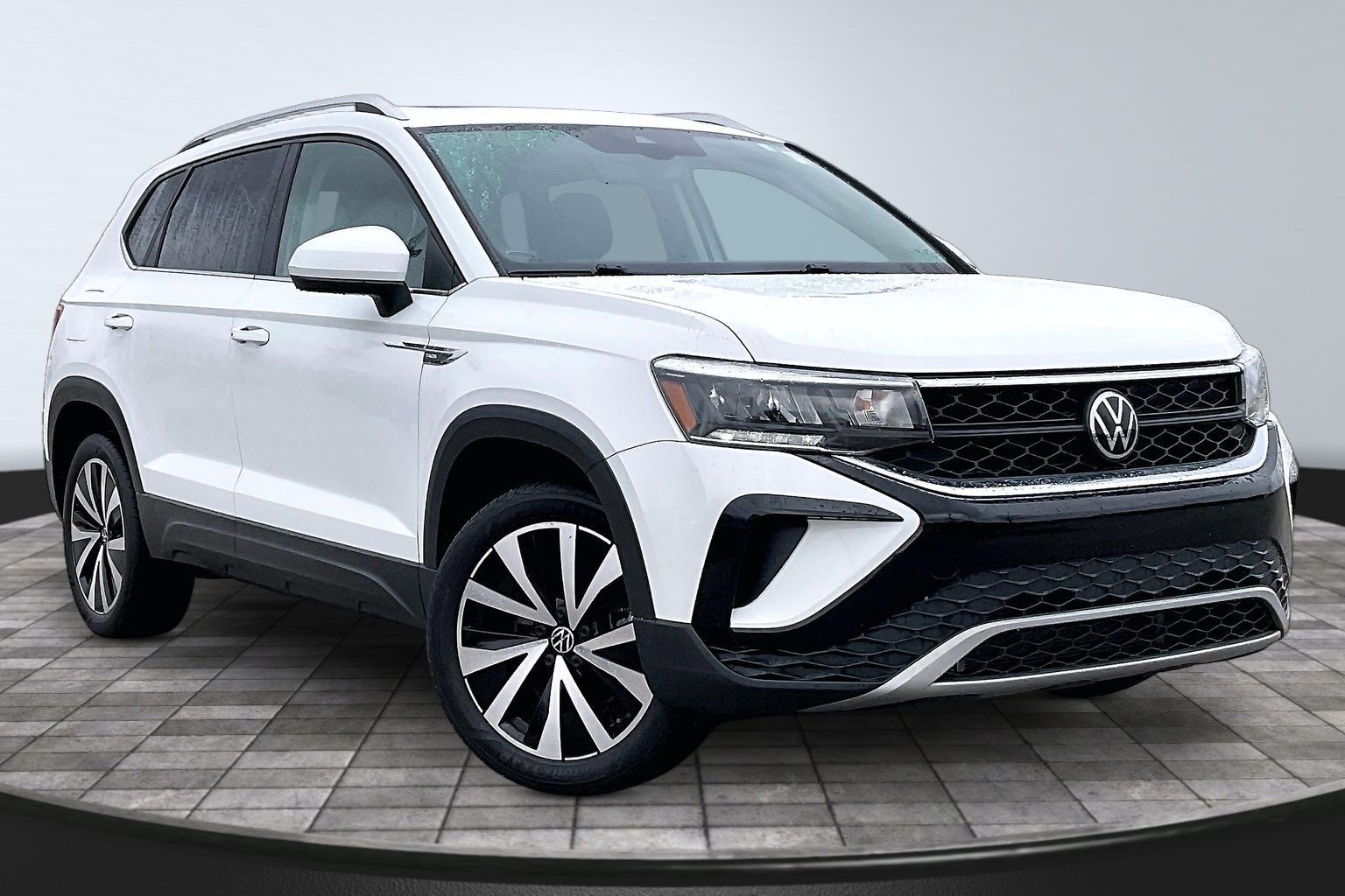 2023 VOLKSWAGEN TAOS - Image 10