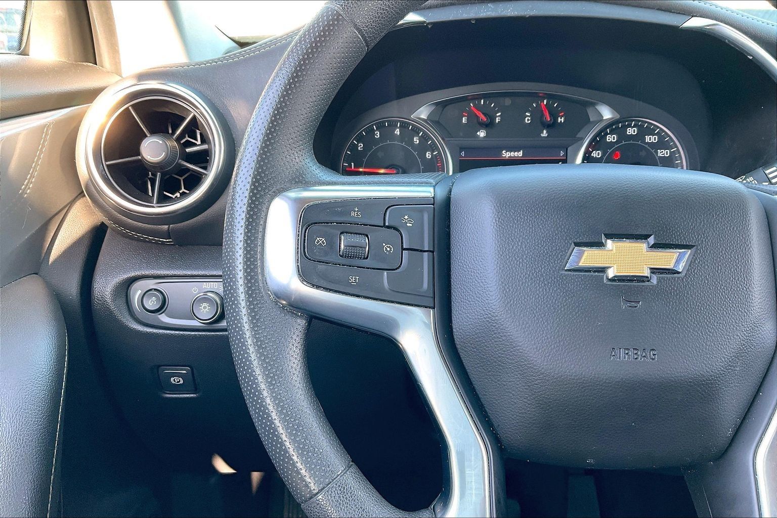 2024 CHEVROLET BLAZER - Image 18