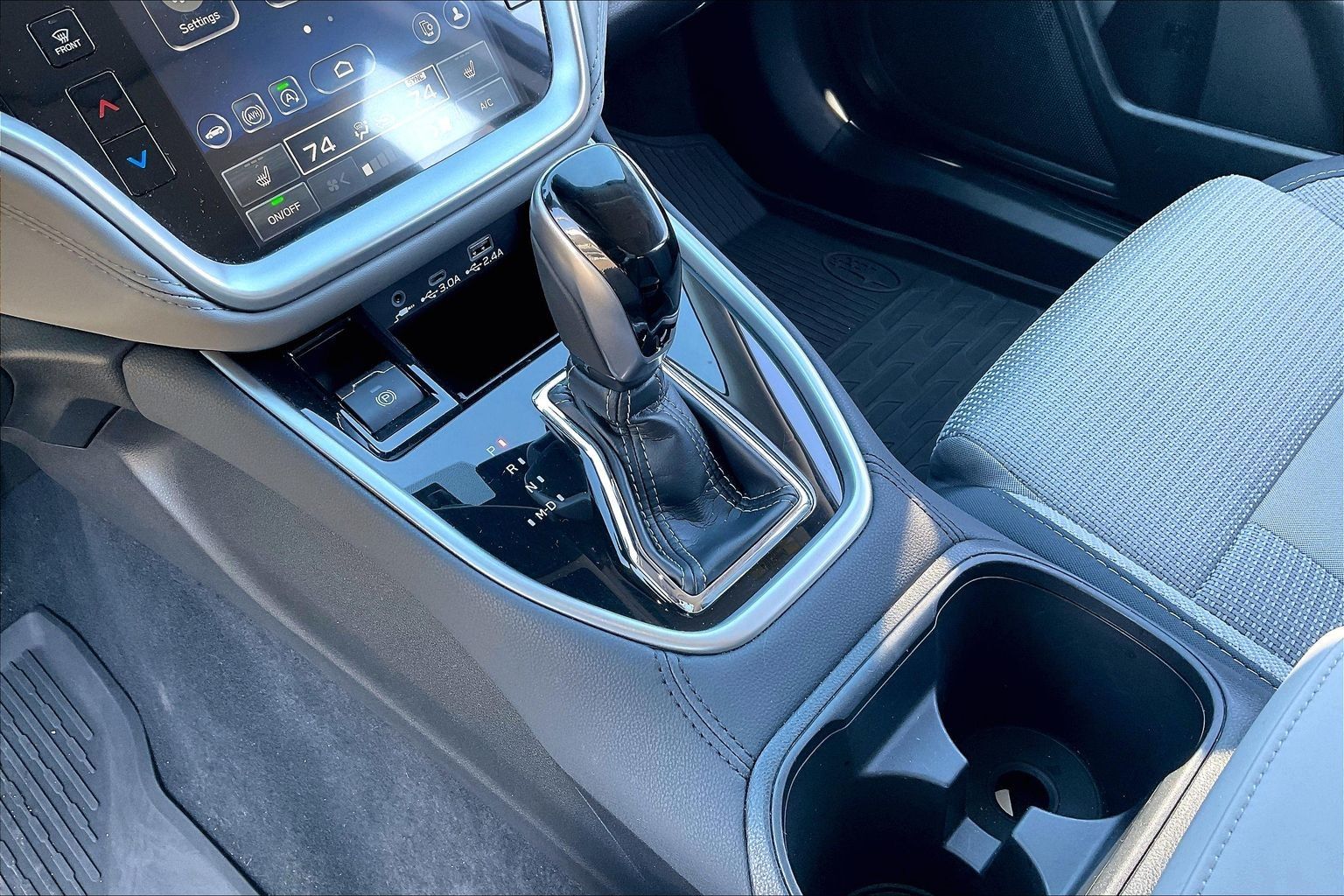 2025 SUBARU OUTBACK - Image 13