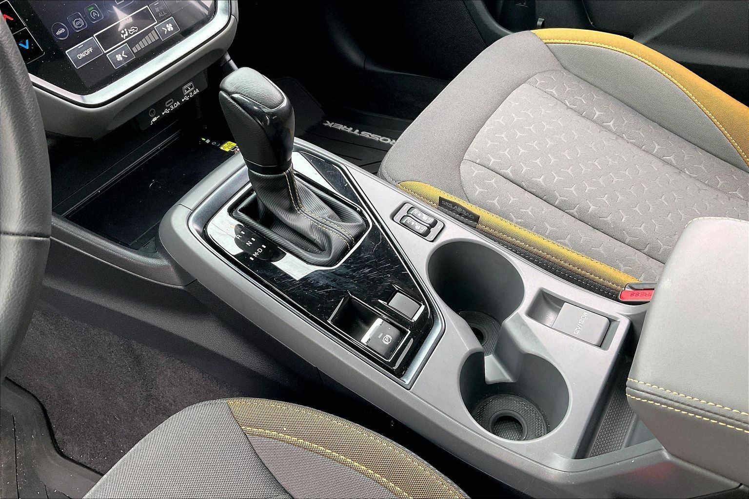 2025 SUBARU CROSSTREK - Image 13