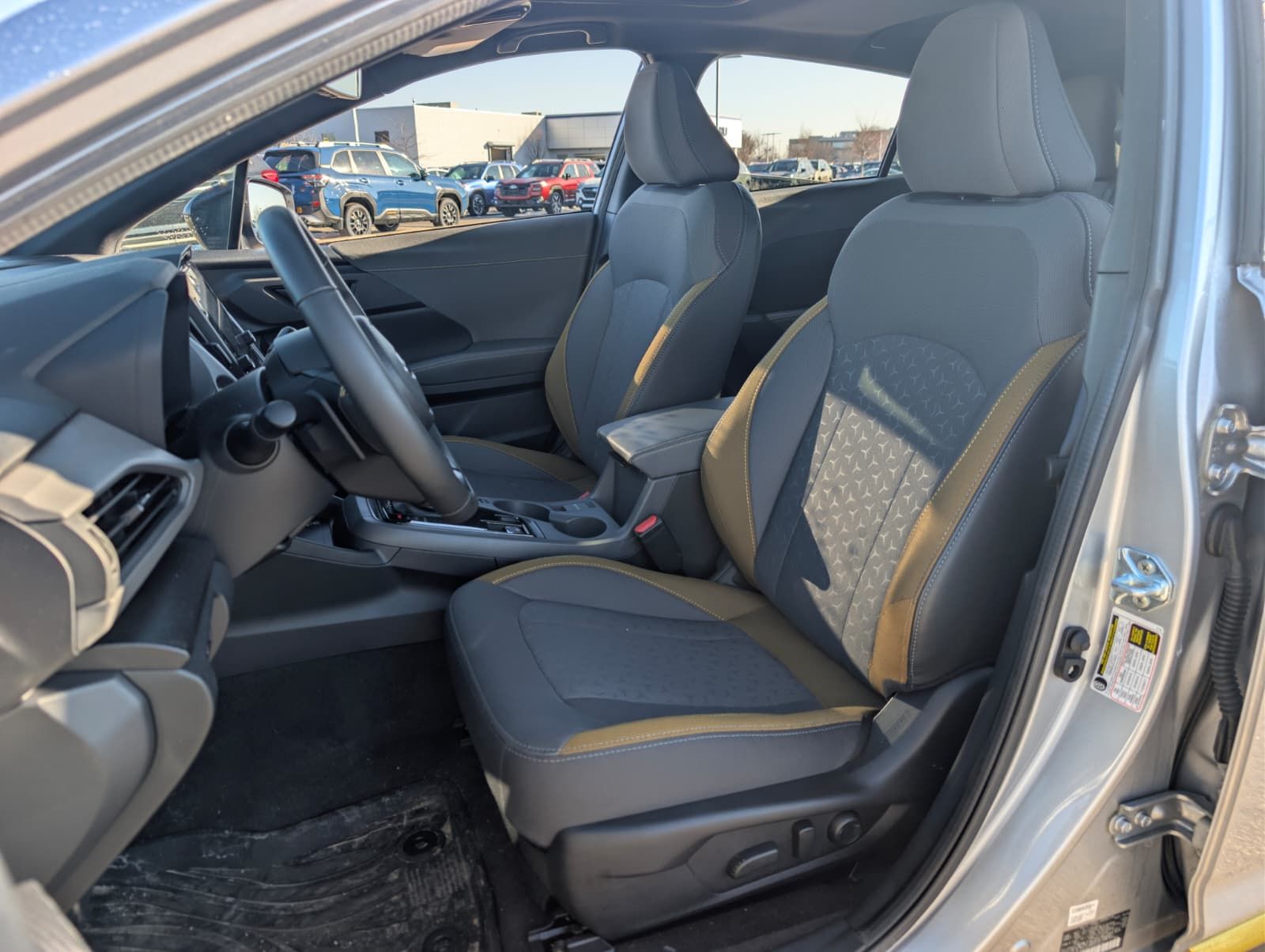 2025 SUBARU CROSSTREK - Image 36