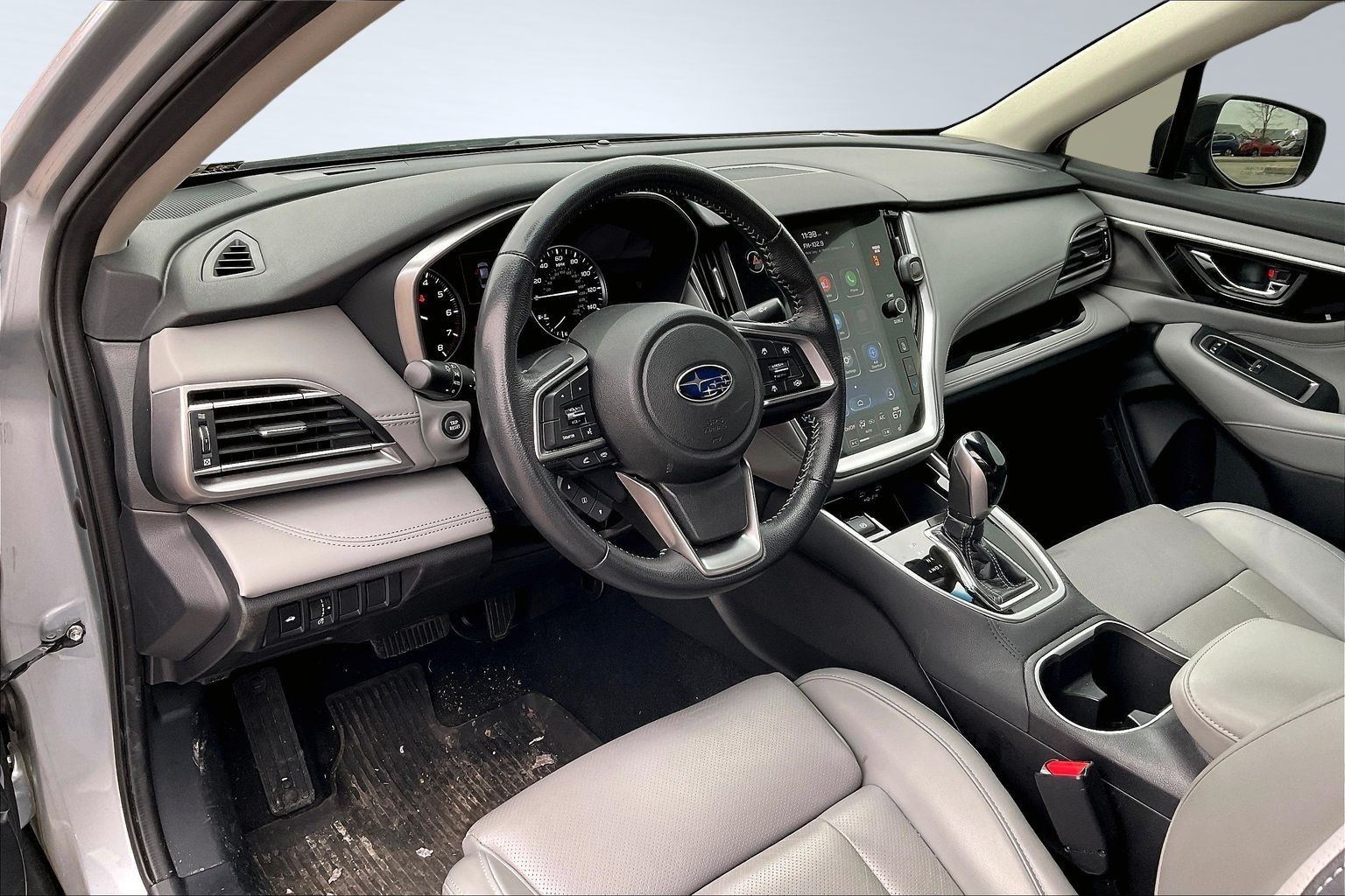 2022 SUBARU LEGACY - Image 10