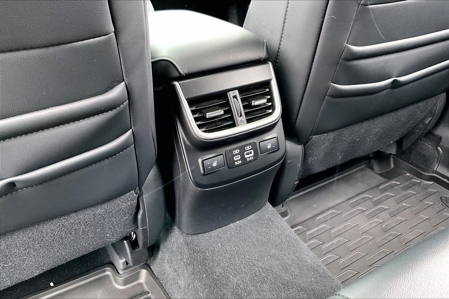 2025 SUBARU OUTBACK - Image 24