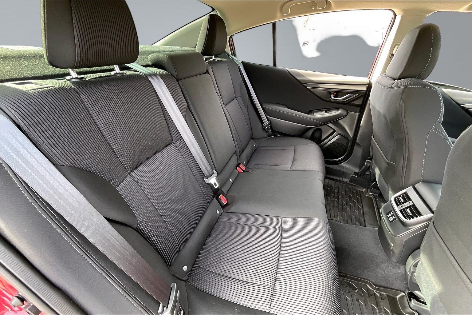 2025 SUBARU LEGACY - Image 28