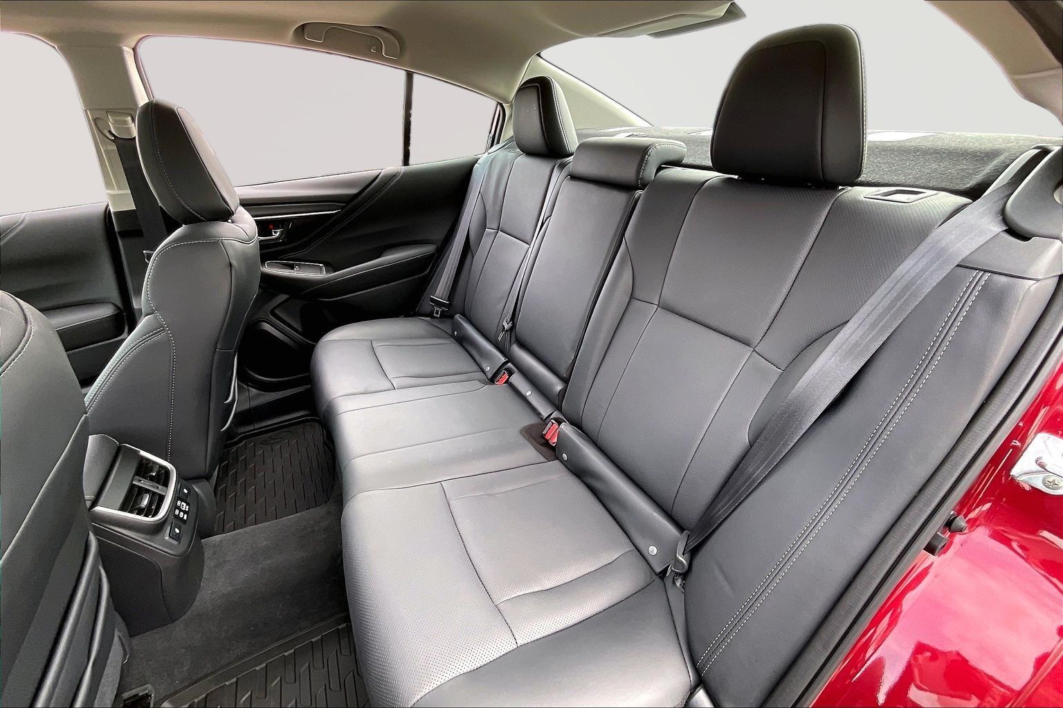 2025 SUBARU LEGACY - Image 27