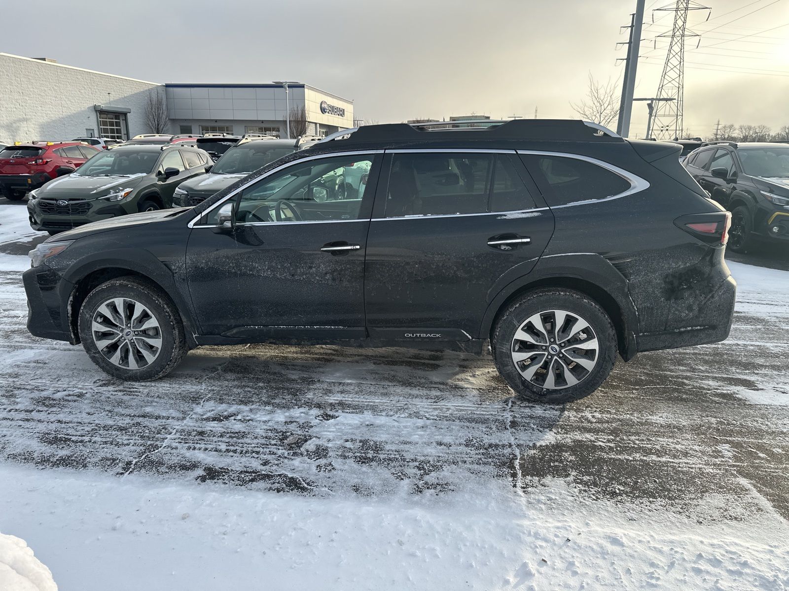 2025 SUBARU OUTBACK - Image 33