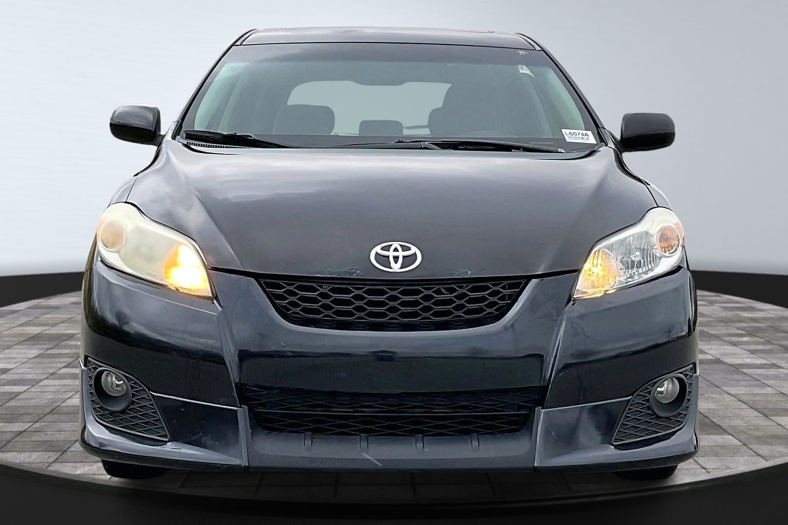 2009 Toyota Corolla Matrix L 4WD photo 2