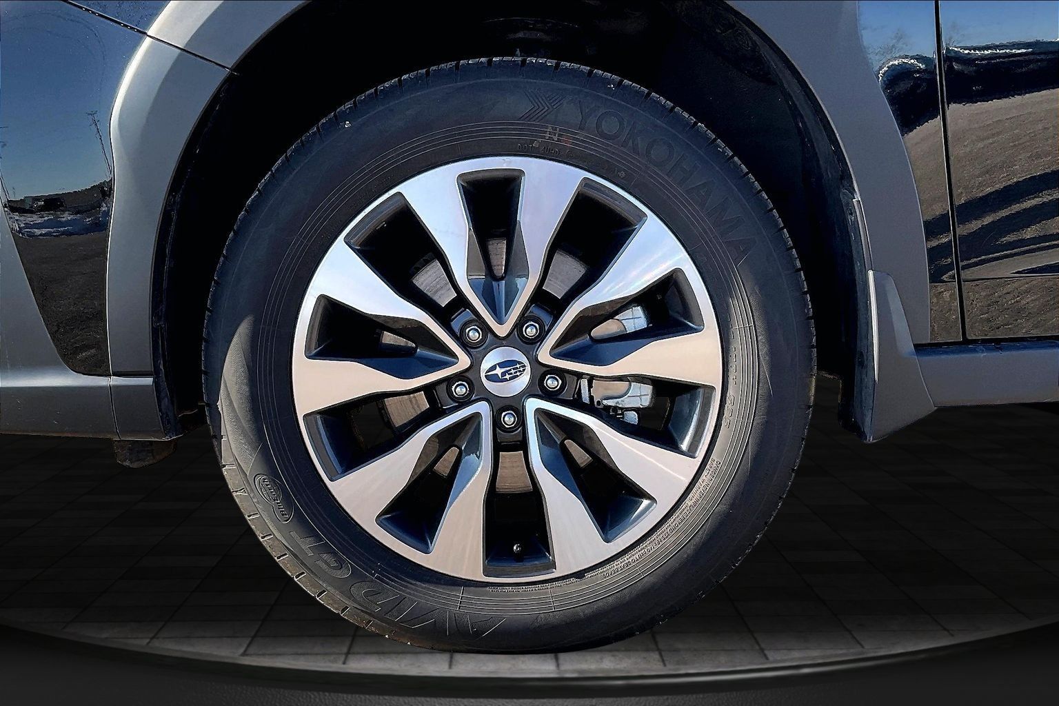 2025 SUBARU OUTBACK - Image 8