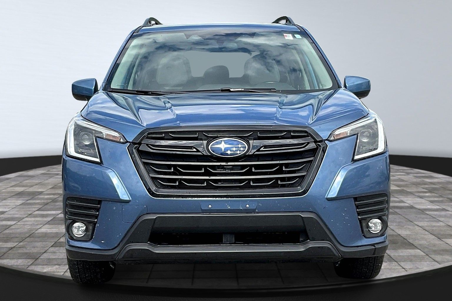 2024 Subaru Forester Premium Base photo 2