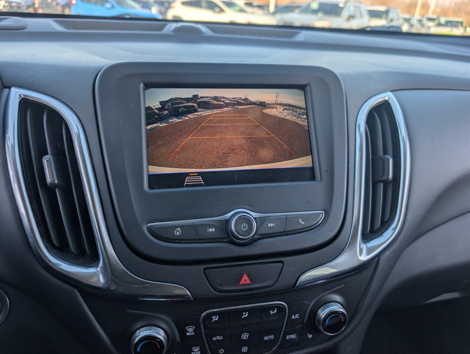 2020 CHEVROLET EQUINOX - Image 13