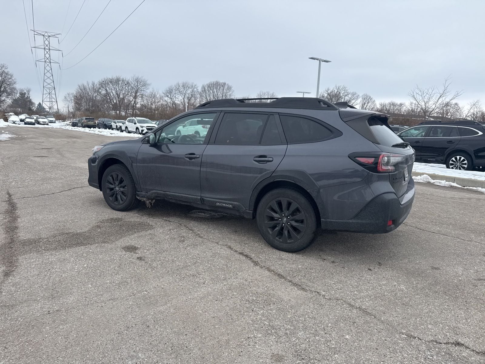 2023 SUBARU OUTBACK - Image 16