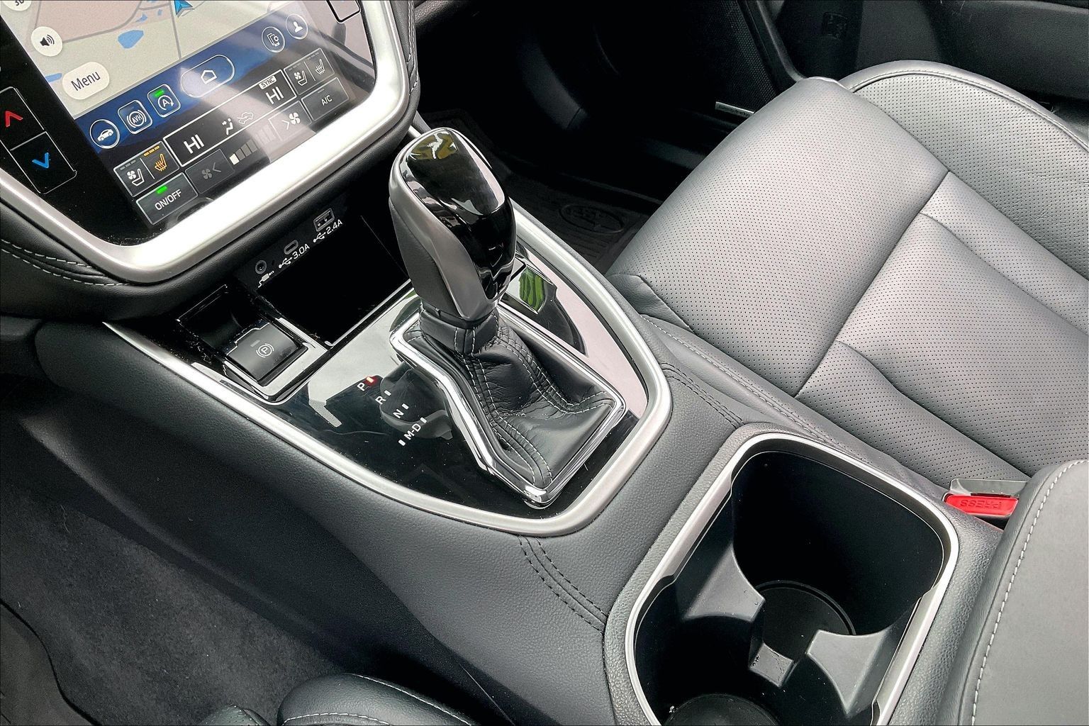 2025 SUBARU OUTBACK - Image 13