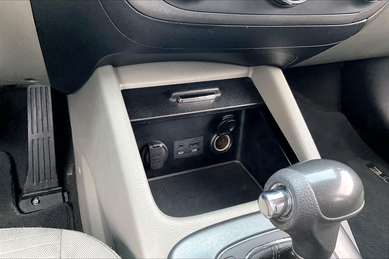 2014 KIA FORTE - Image 23