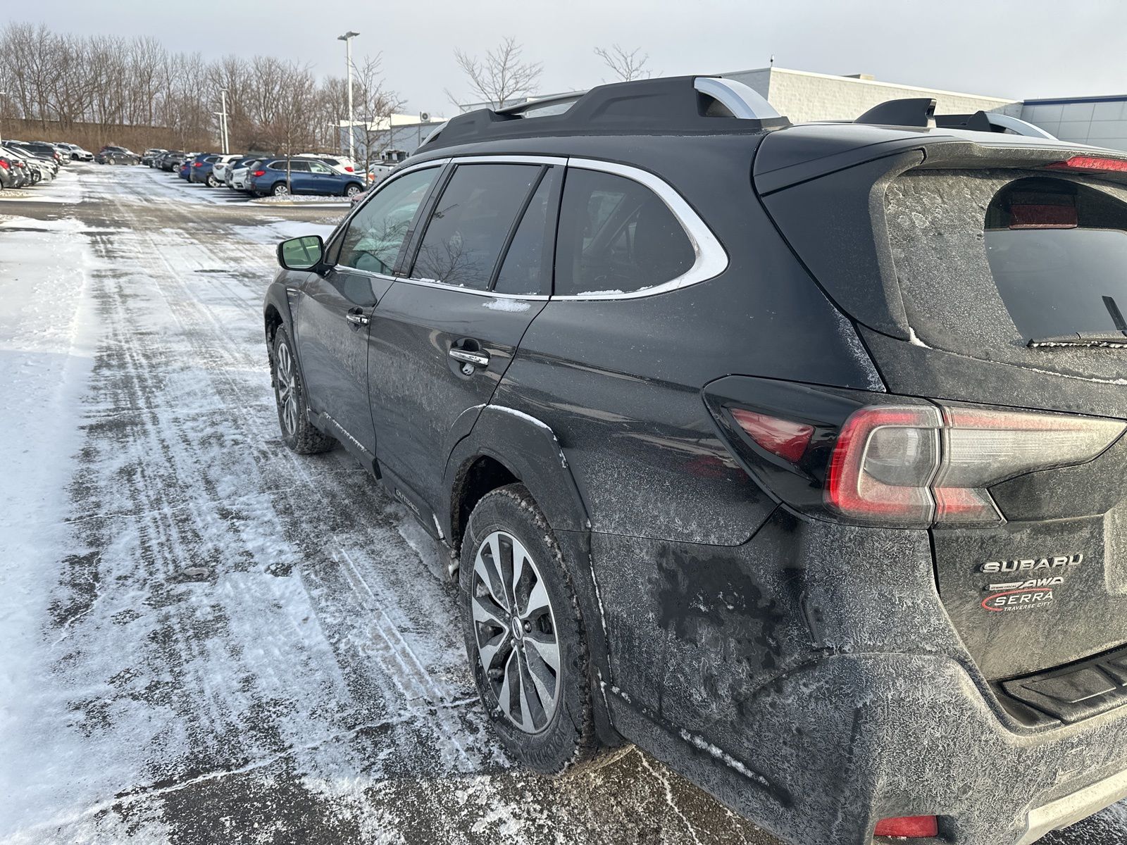 2025 SUBARU OUTBACK - Image 32