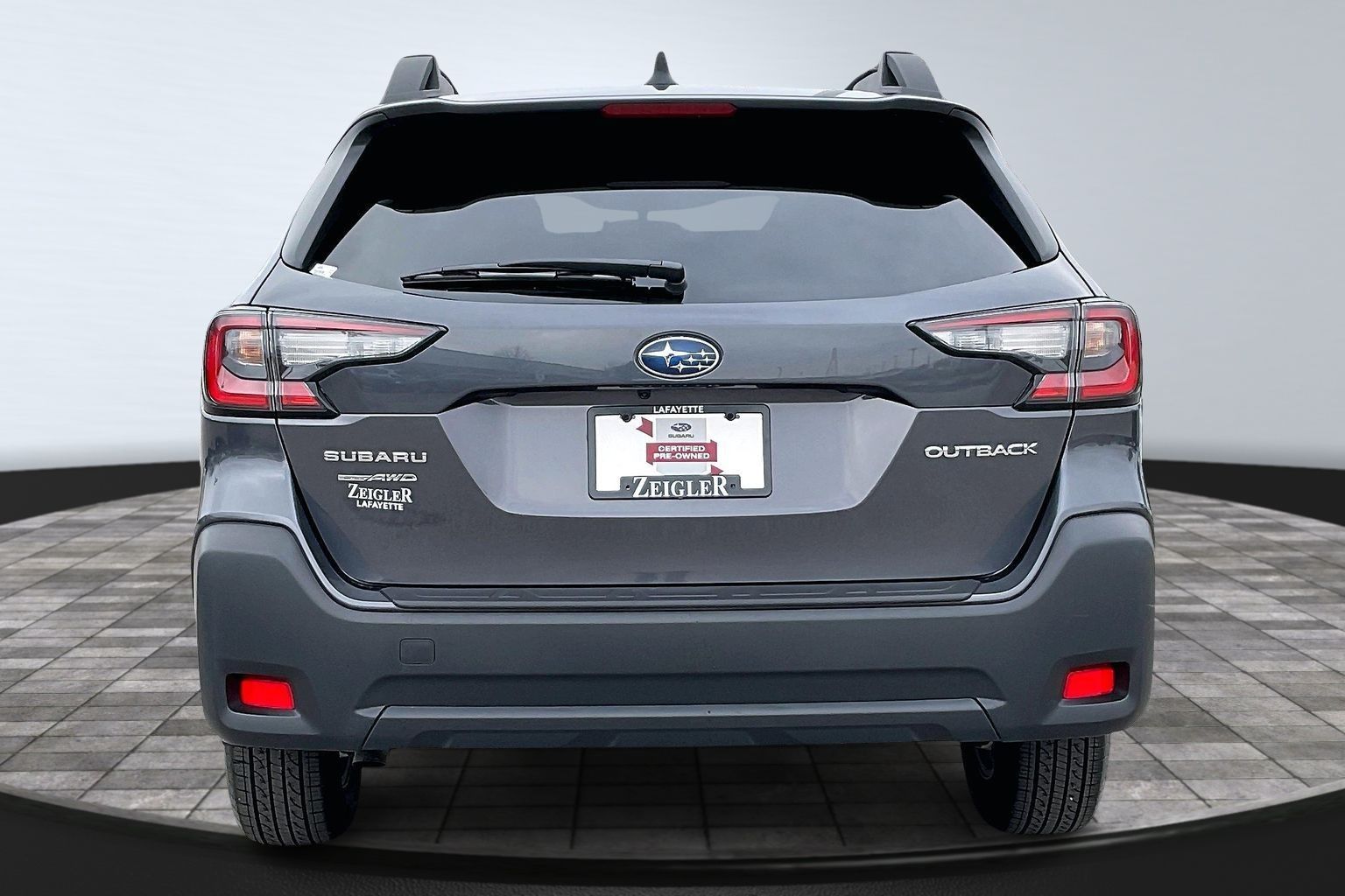 2025 SUBARU OUTBACK - Image 4
