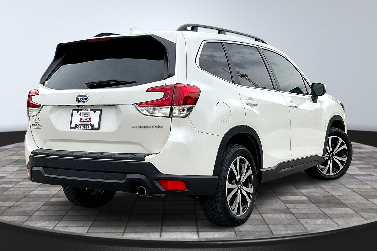 Certified 2022 Subaru Forester Limited with VIN JF2SKAPC4NH464752 for sale in Lafayette, IN