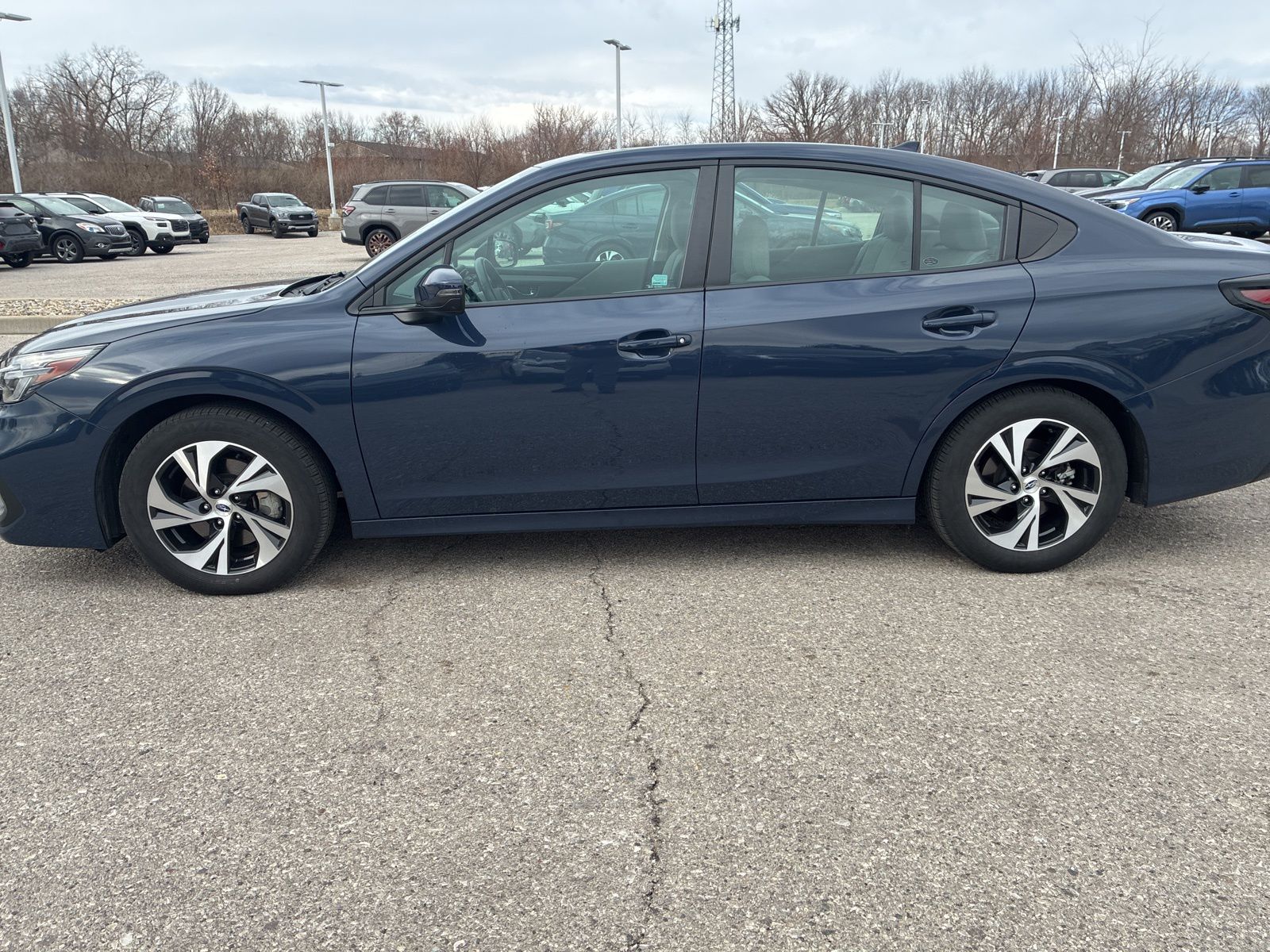 2024 SUBARU LEGACY - Image 9