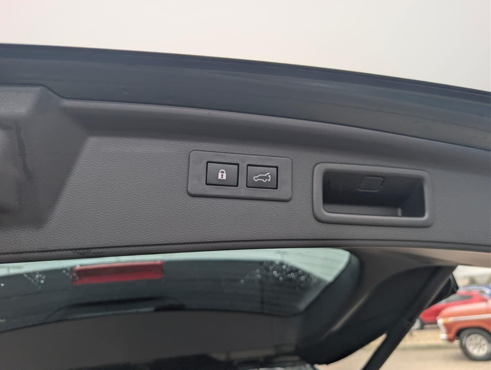 2023 SUBARU FORESTER - Image 30