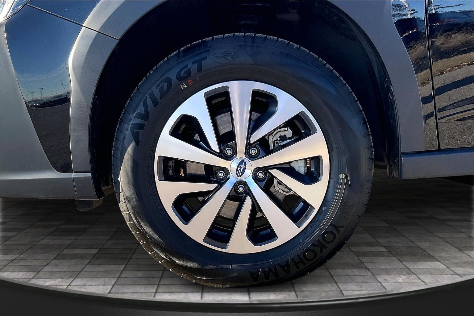 2025 SUBARU OUTBACK - Image 8