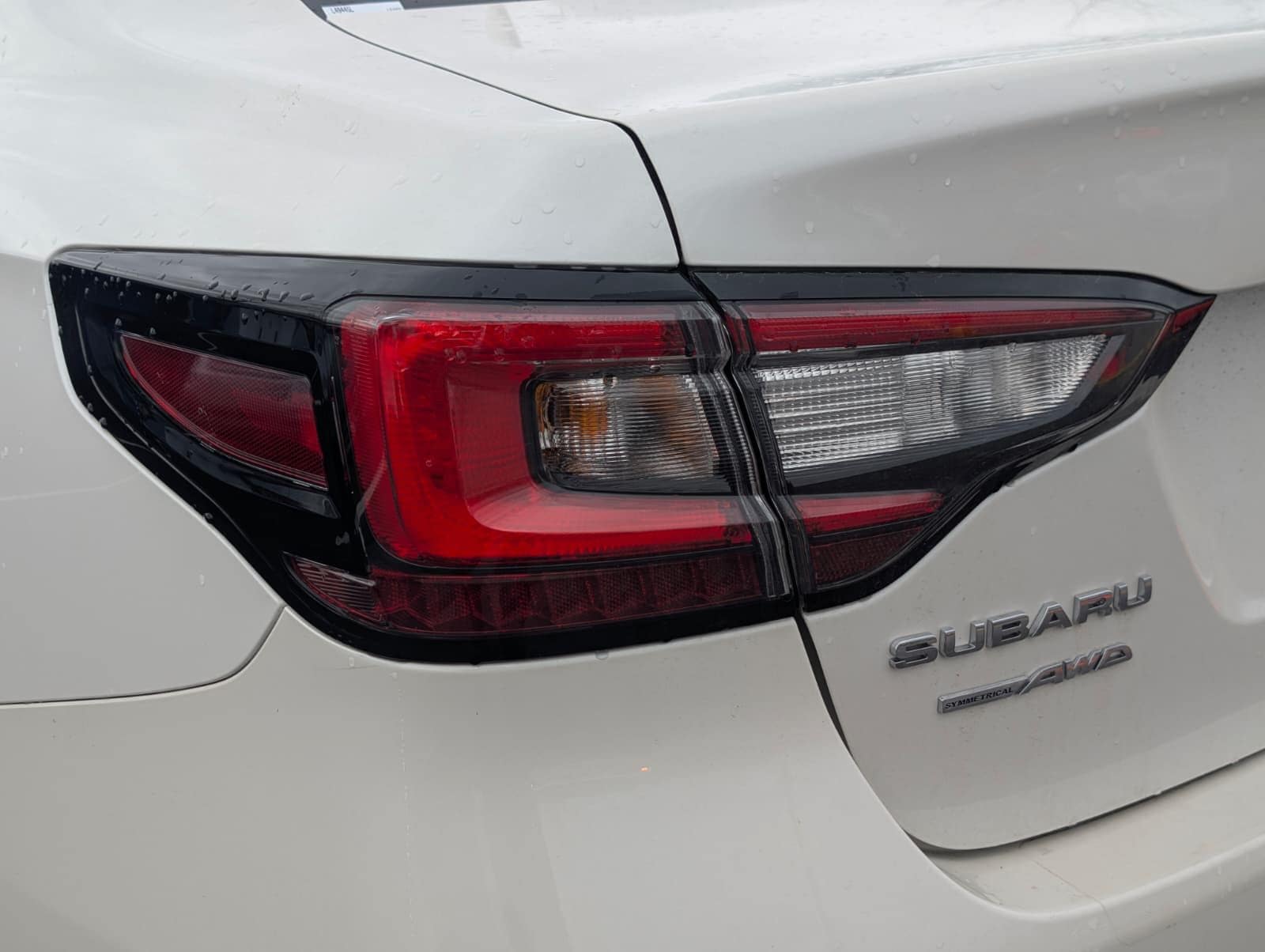 2025 SUBARU LEGACY - Image 12