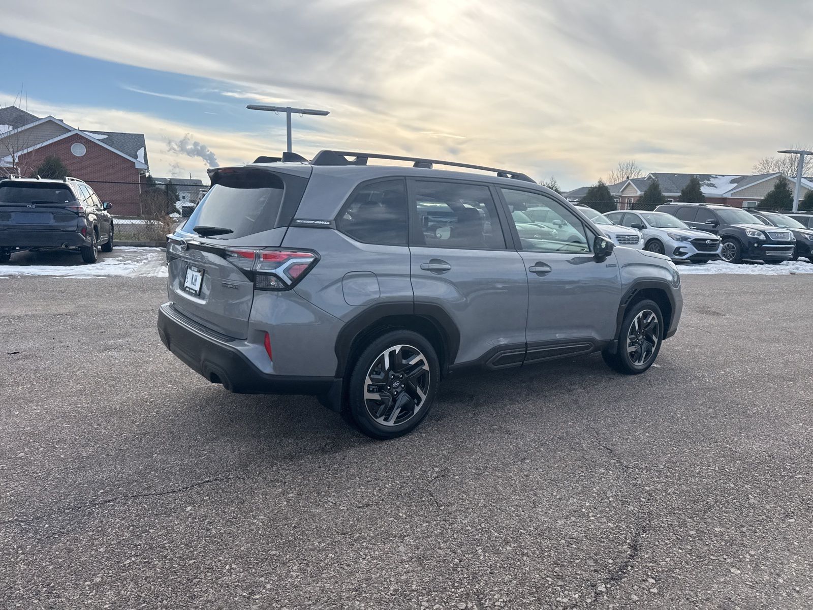 2025 SUBARU FORESTER - Image 16