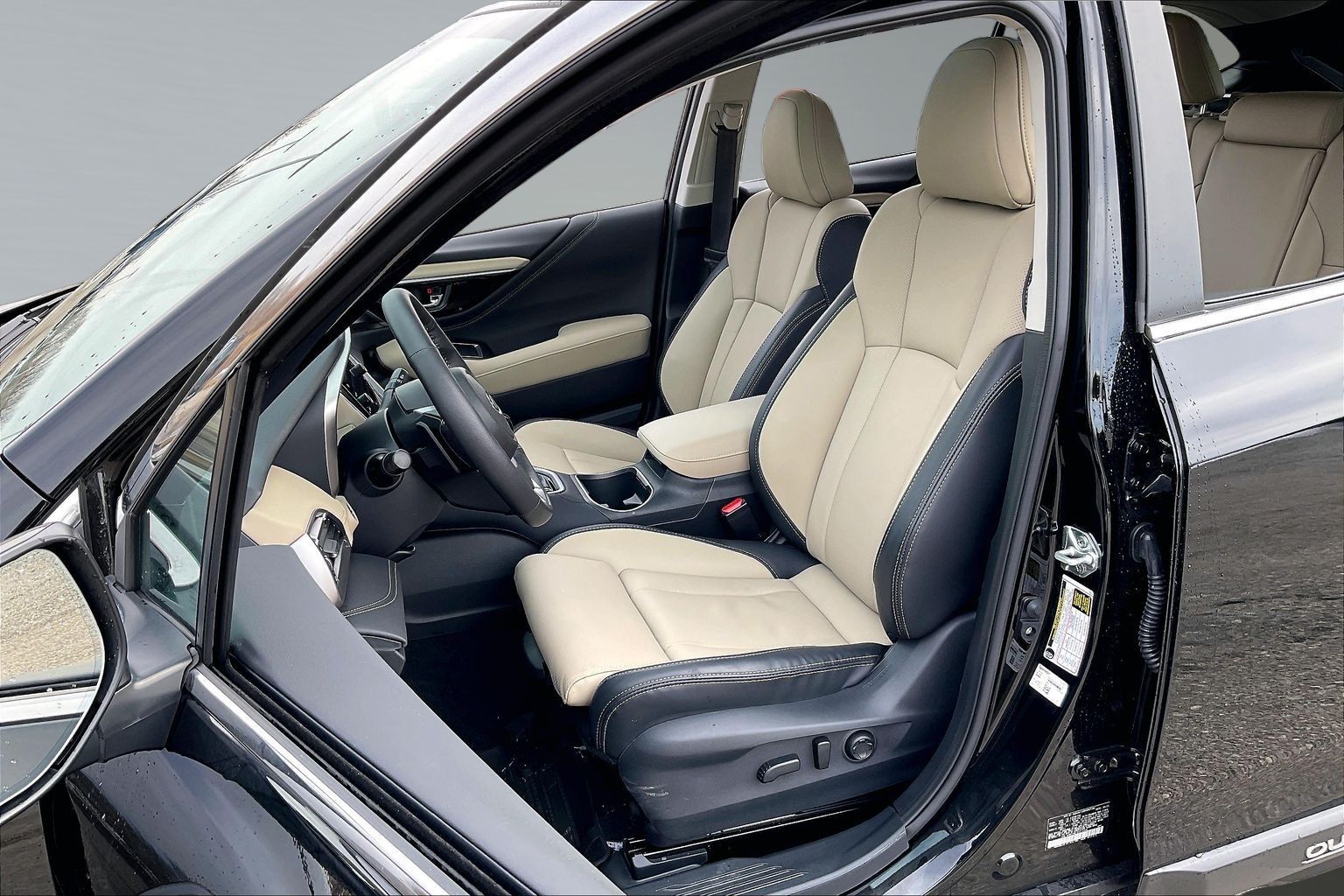 2025 SUBARU OUTBACK - Image 26