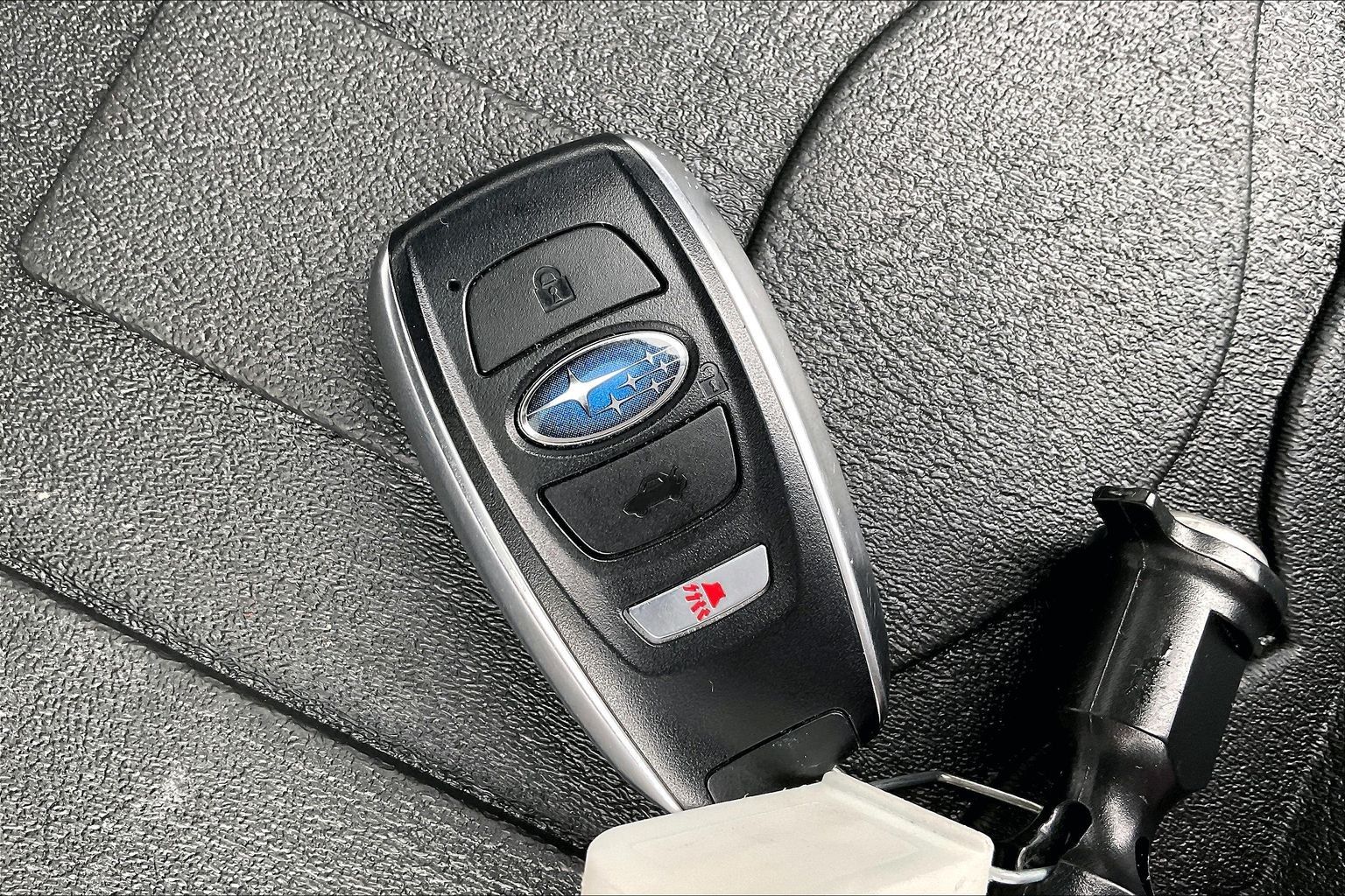 2025 SUBARU CROSSTREK - Image 9