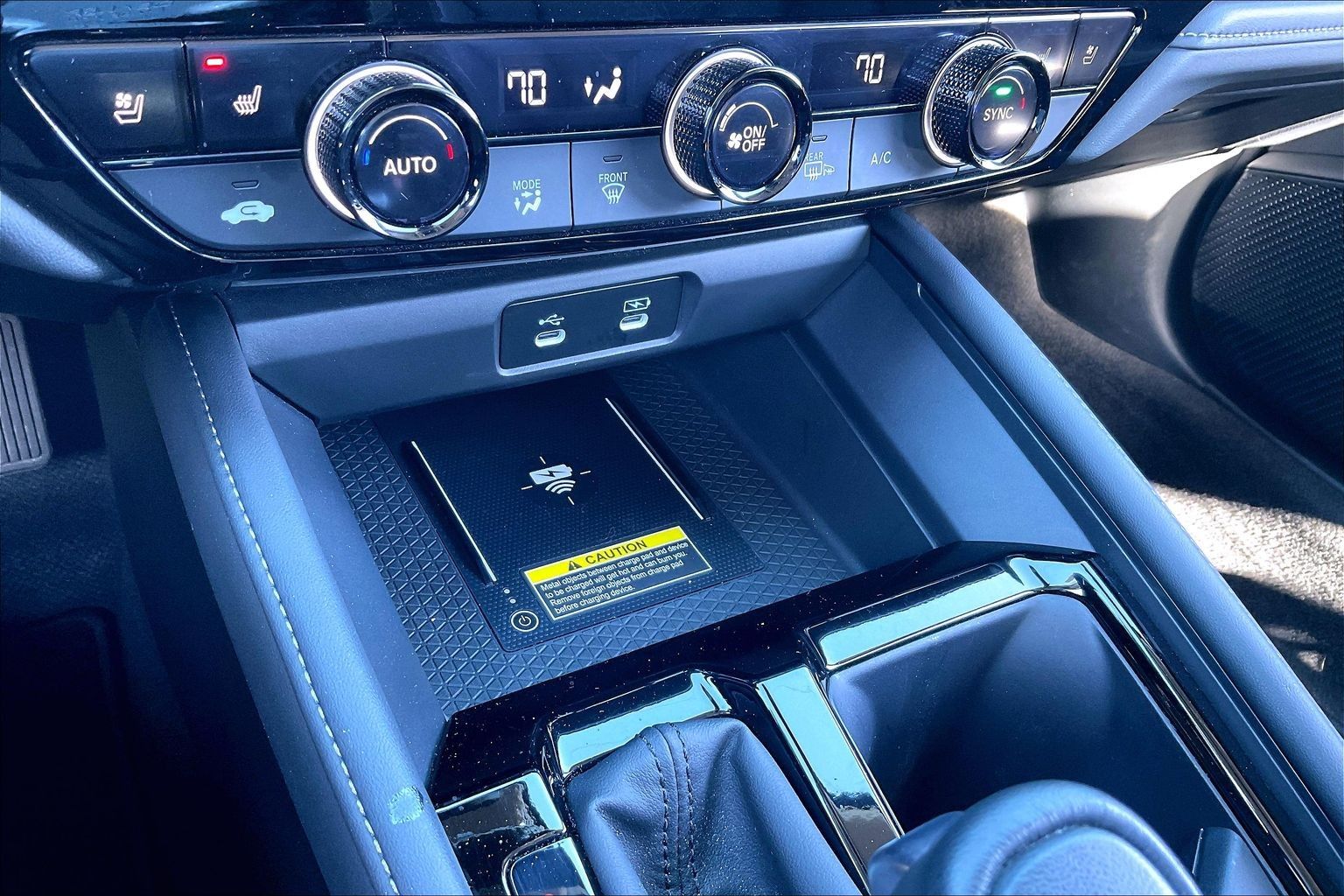 2024 HONDA ACCORD - Image 25