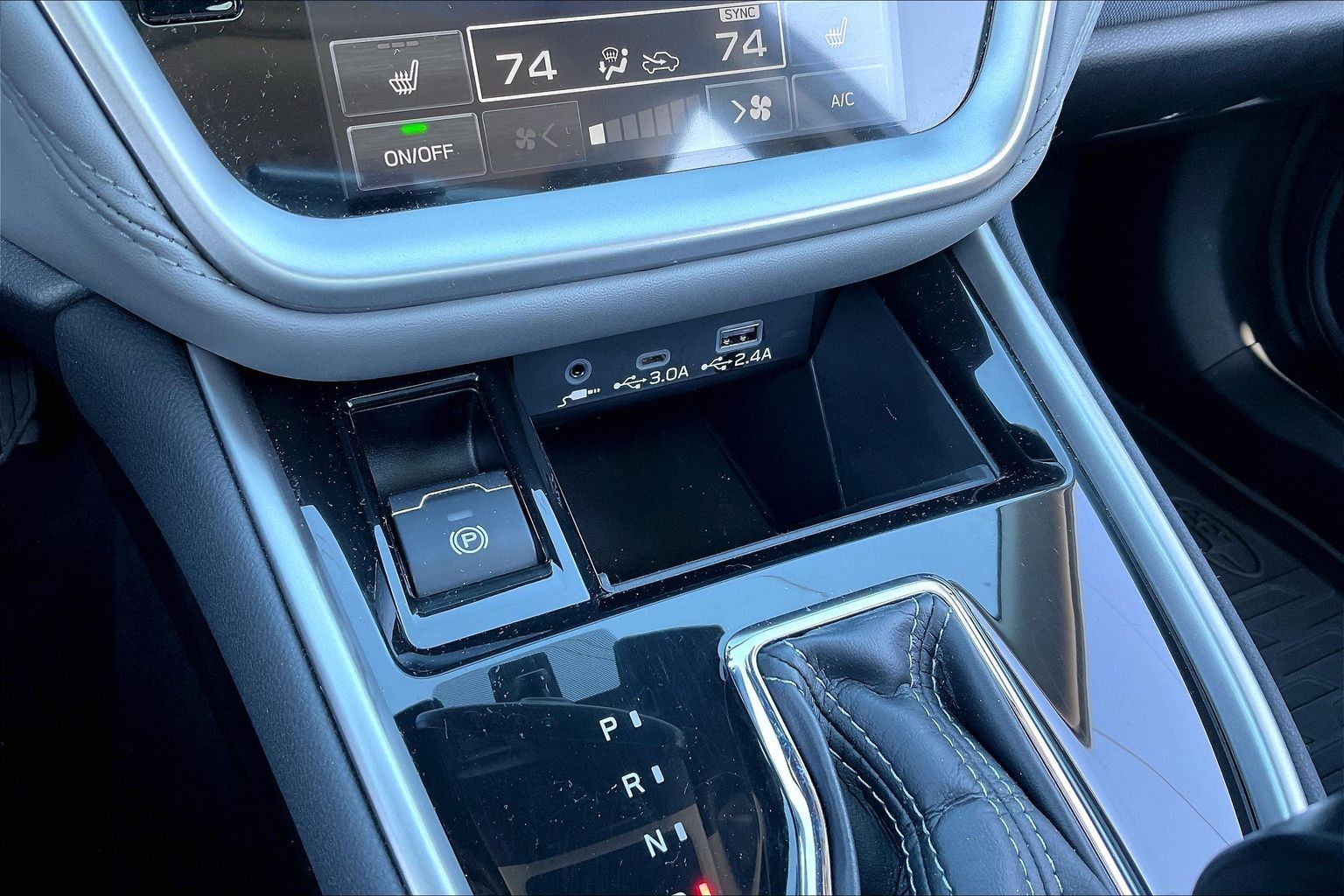 2025 SUBARU OUTBACK - Image 25