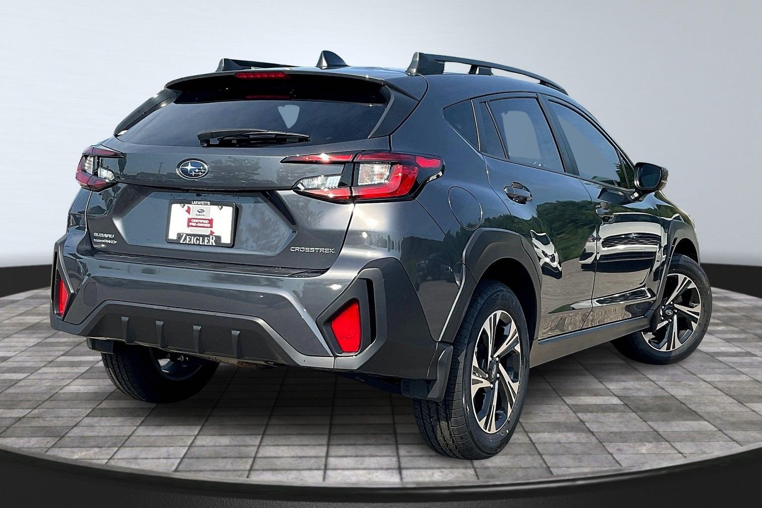2024 Subaru Crosstrek Premium photo 2