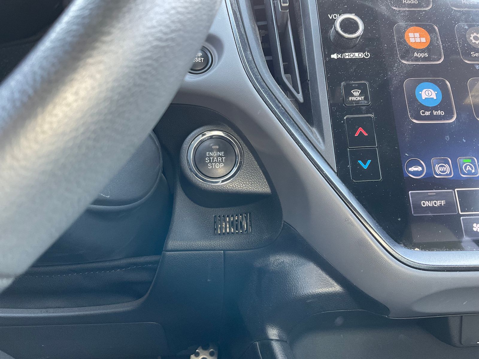 2024 SUBARU CROSSTREK - Image 12