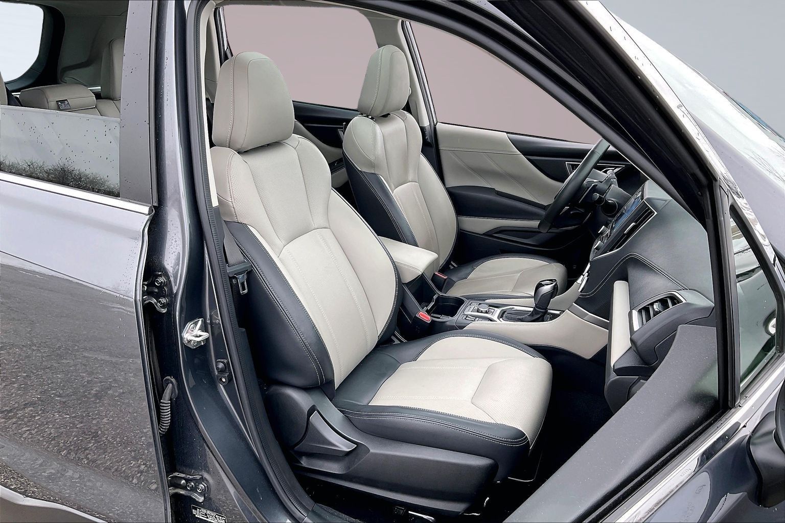 2023 SUBARU FORESTER - Image 6