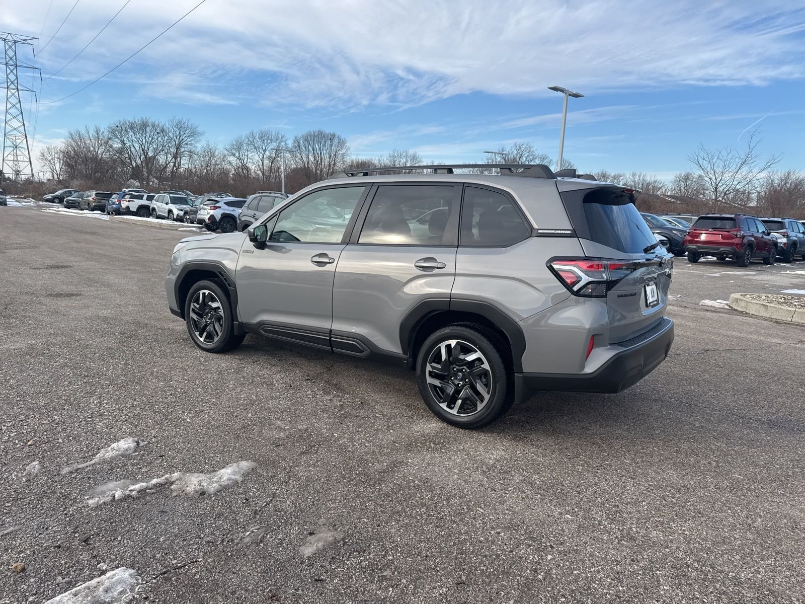 2025 SUBARU FORESTER - Image 18