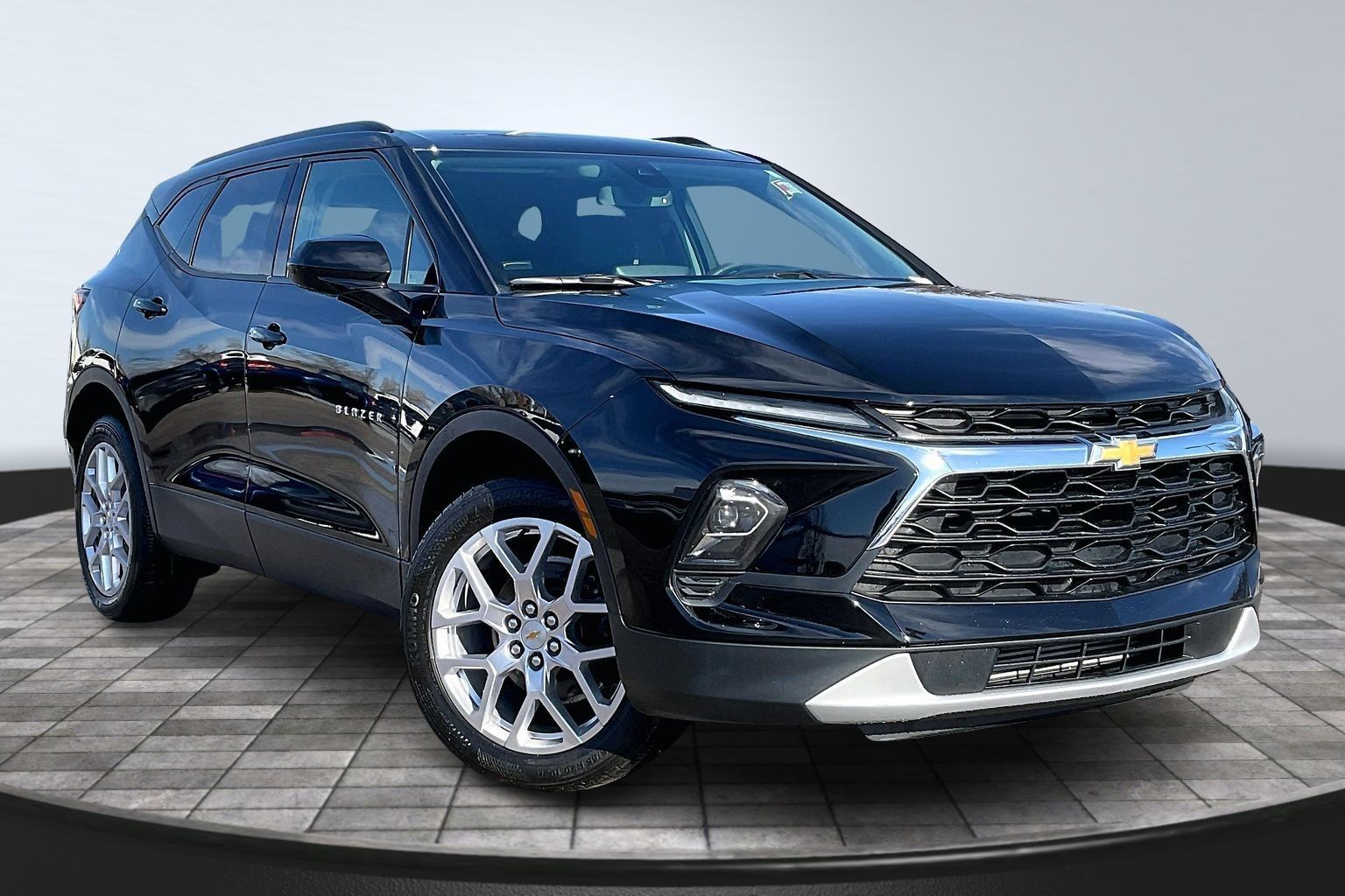 2024 CHEVROLET BLAZER - Image 10