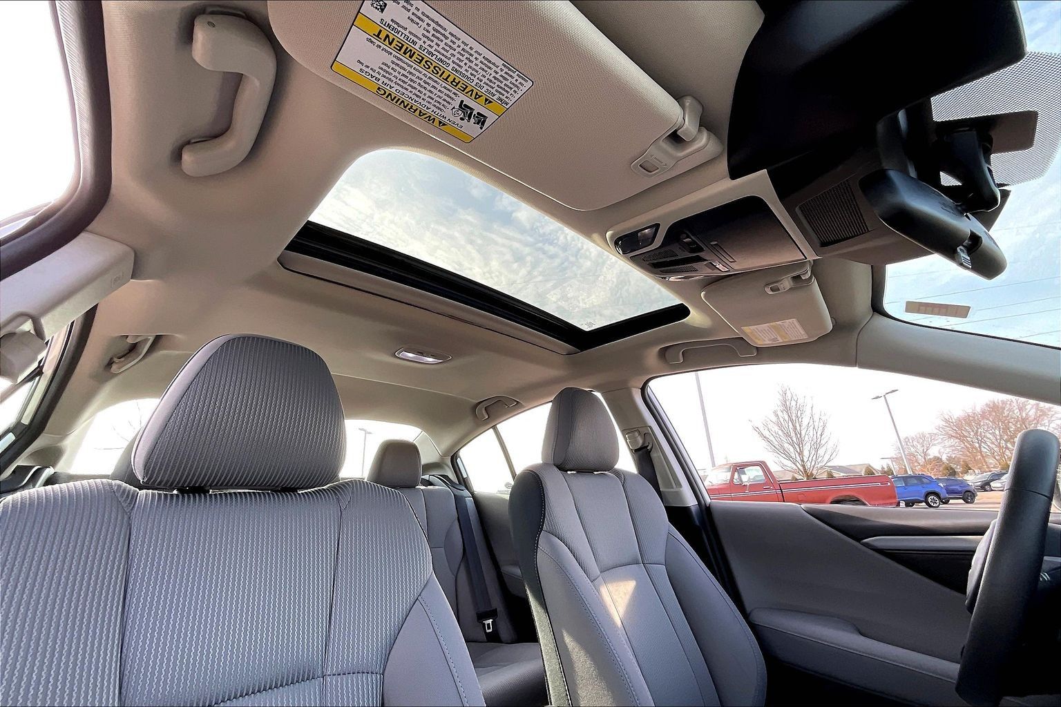 2025 SUBARU LEGACY - Image 16