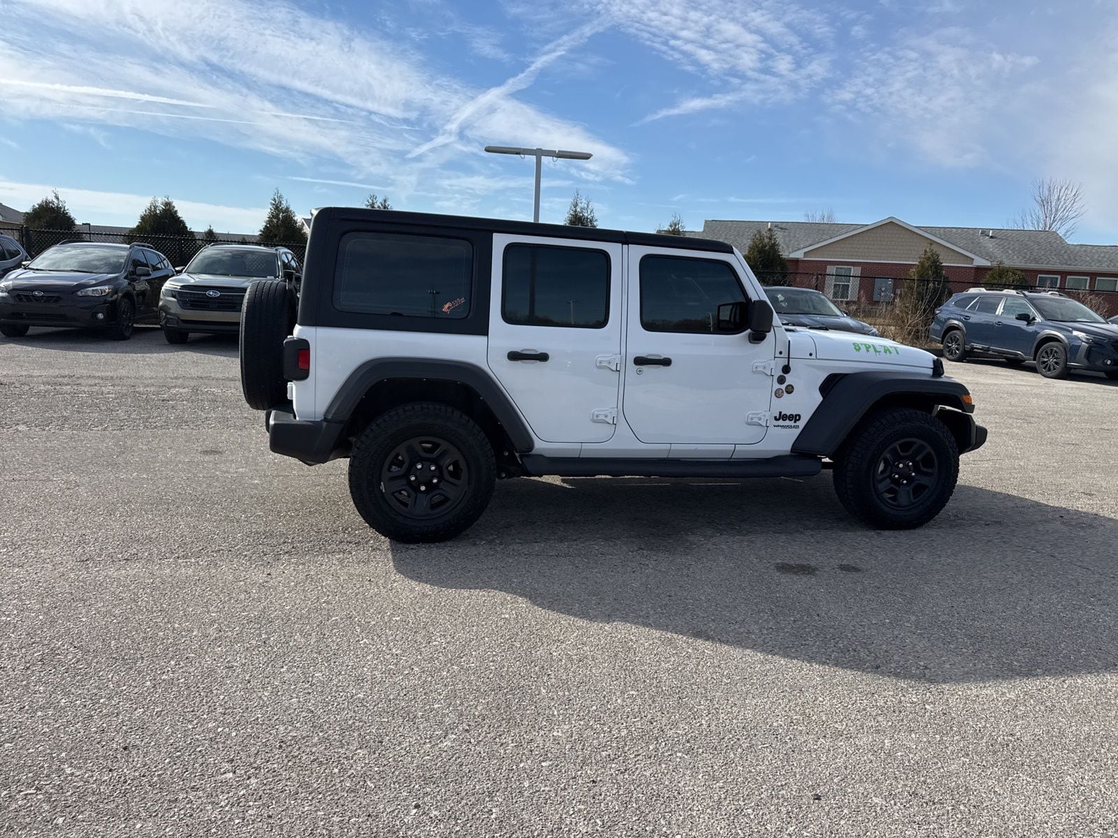 2022 JEEP WRANGLER - Image 11