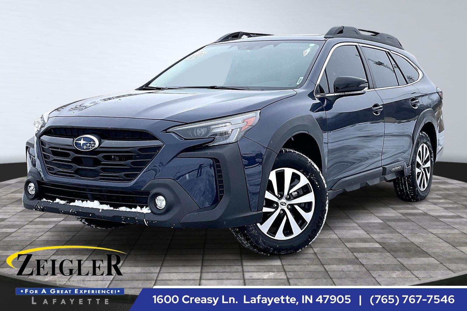 2025 Subaru Outback Premium's photo