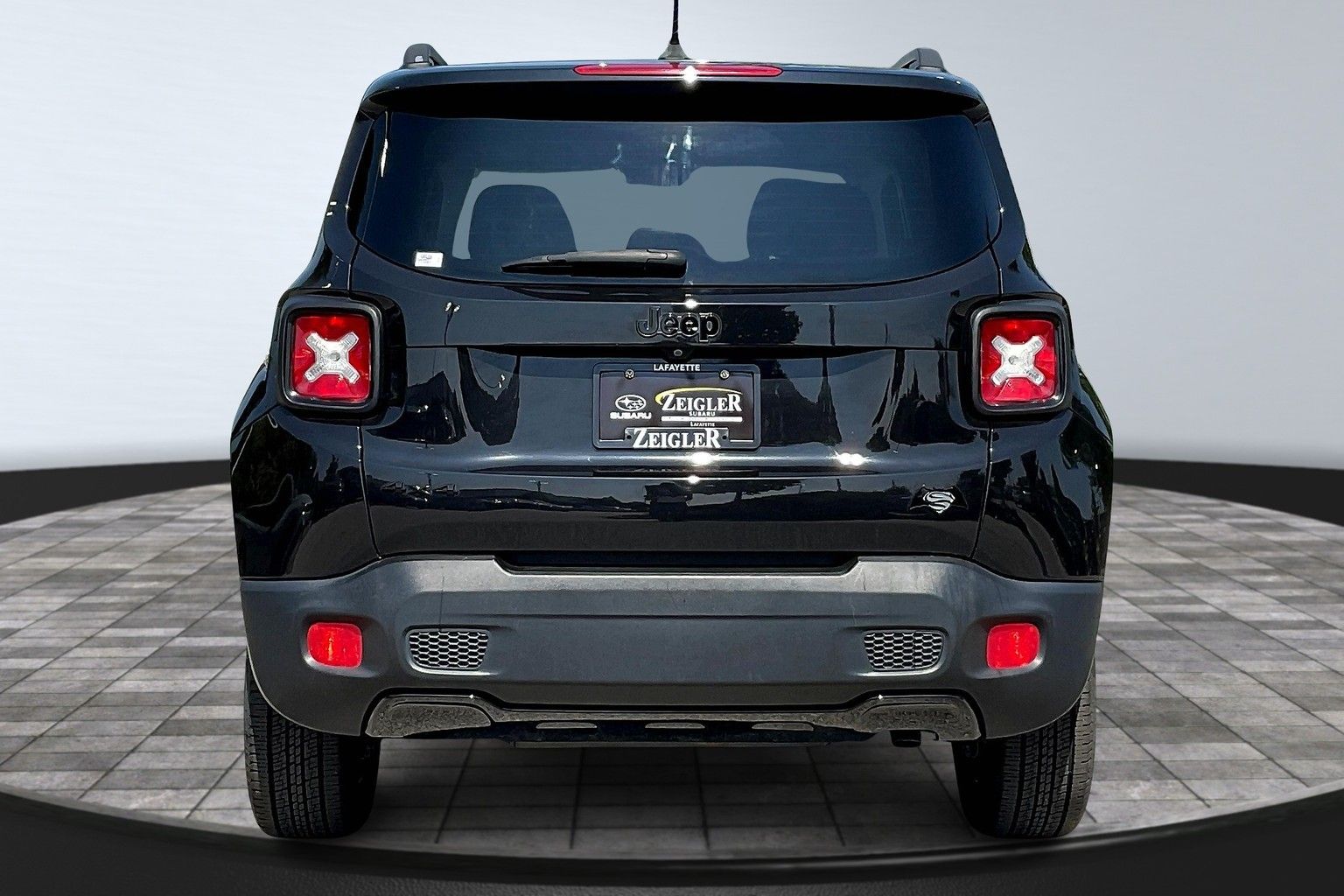 2016 Jeep Renegade Latitude photo 4