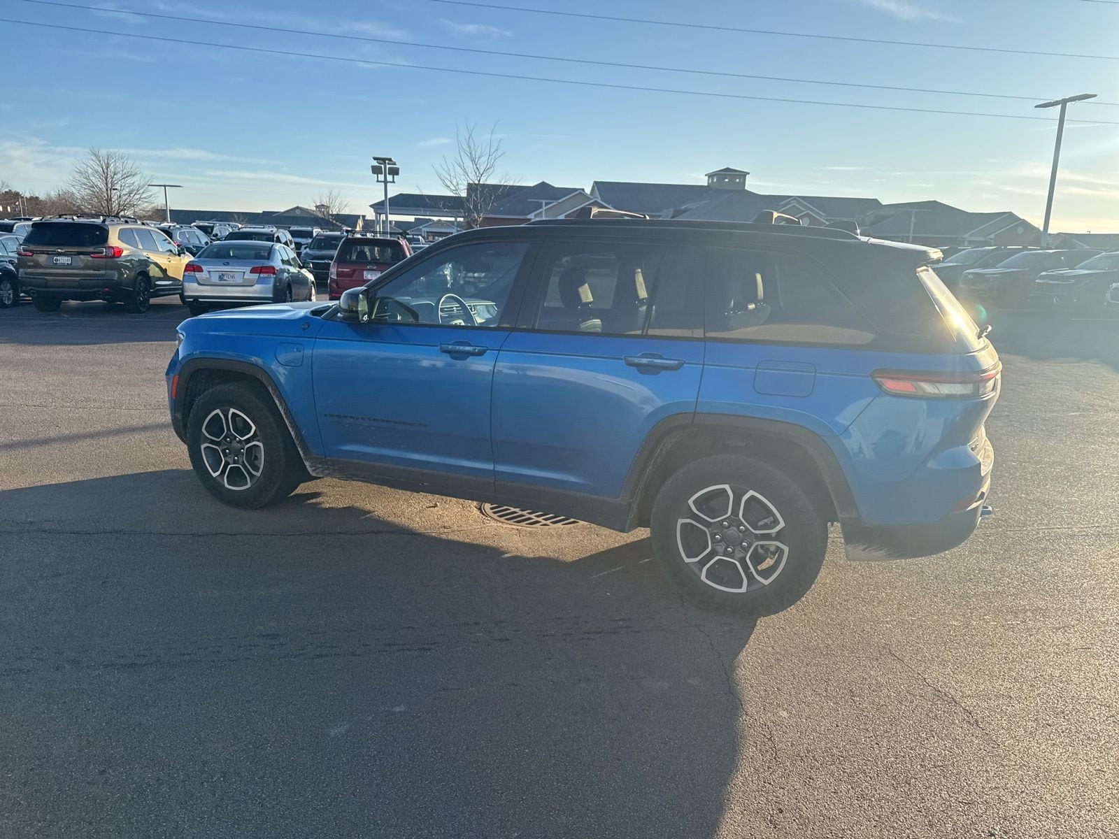 2022 JEEP GRAND CHEROKEE - Image 14