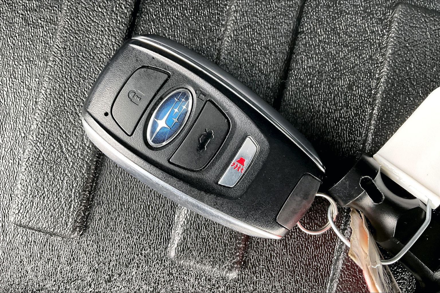 2025 SUBARU OUTBACK - Image 9