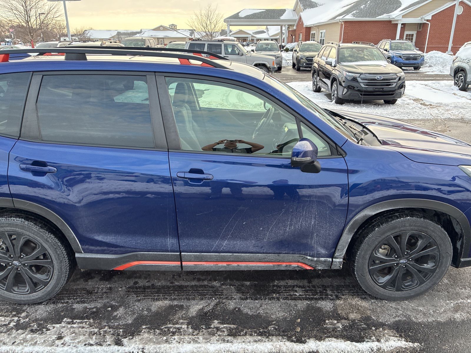 2023 SUBARU FORESTER - Image 6