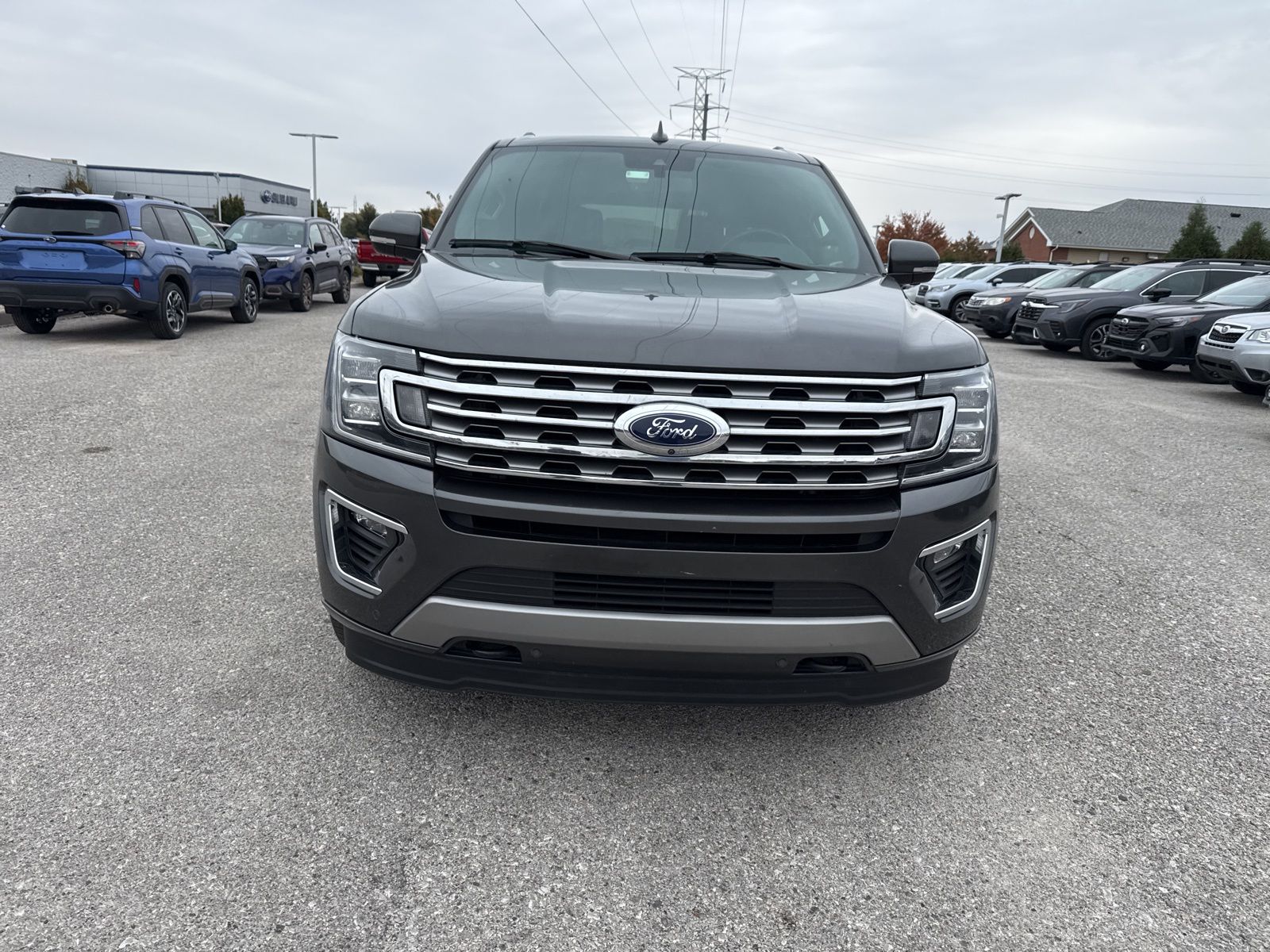 2021 Ford Expedition MAX Limited photo 2