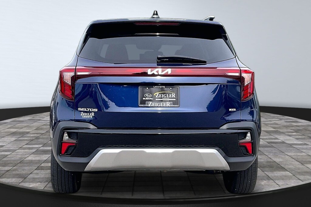 Used 2024 Kia Seltos EX SUV