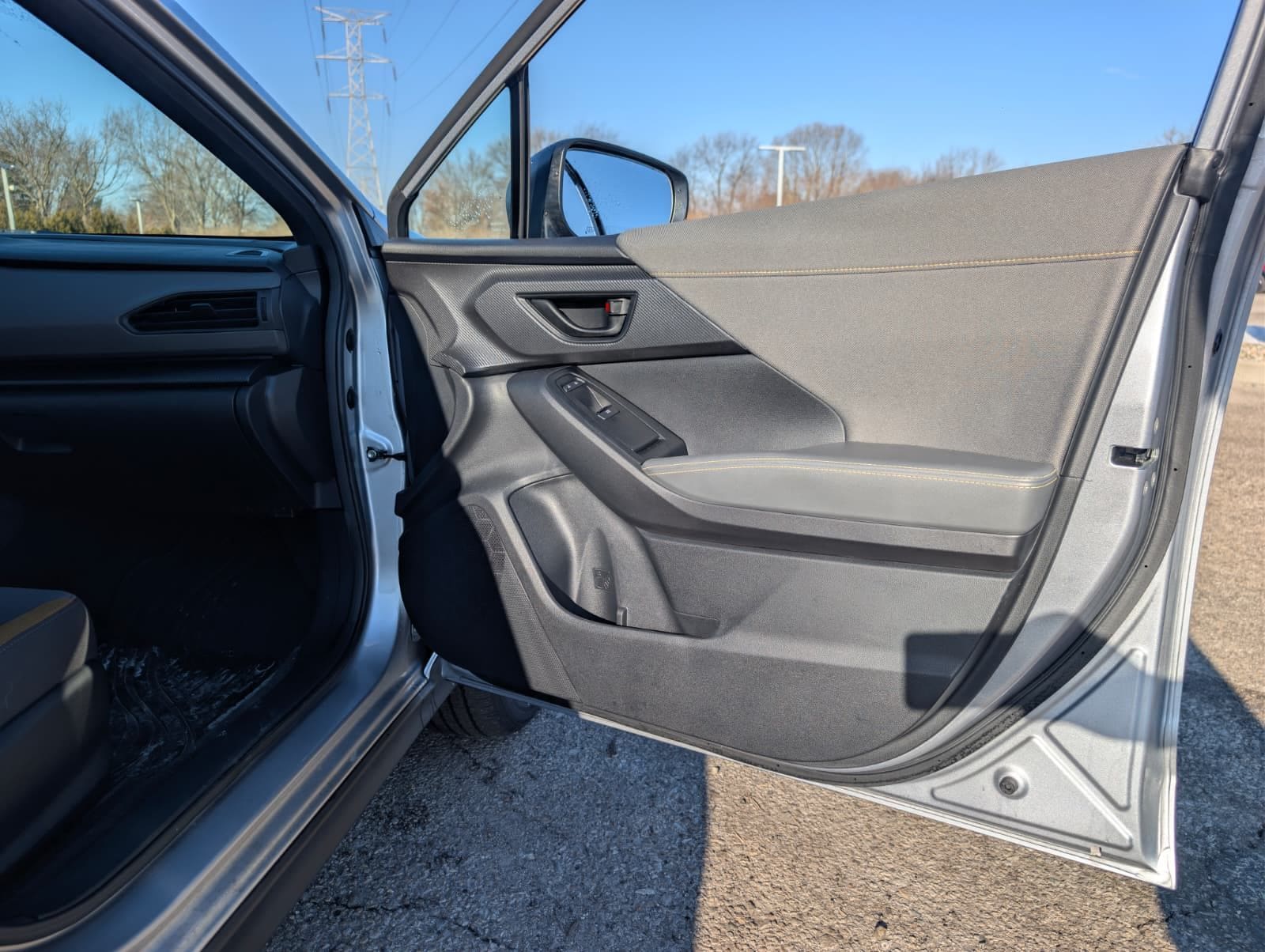 2025 SUBARU CROSSTREK - Image 14