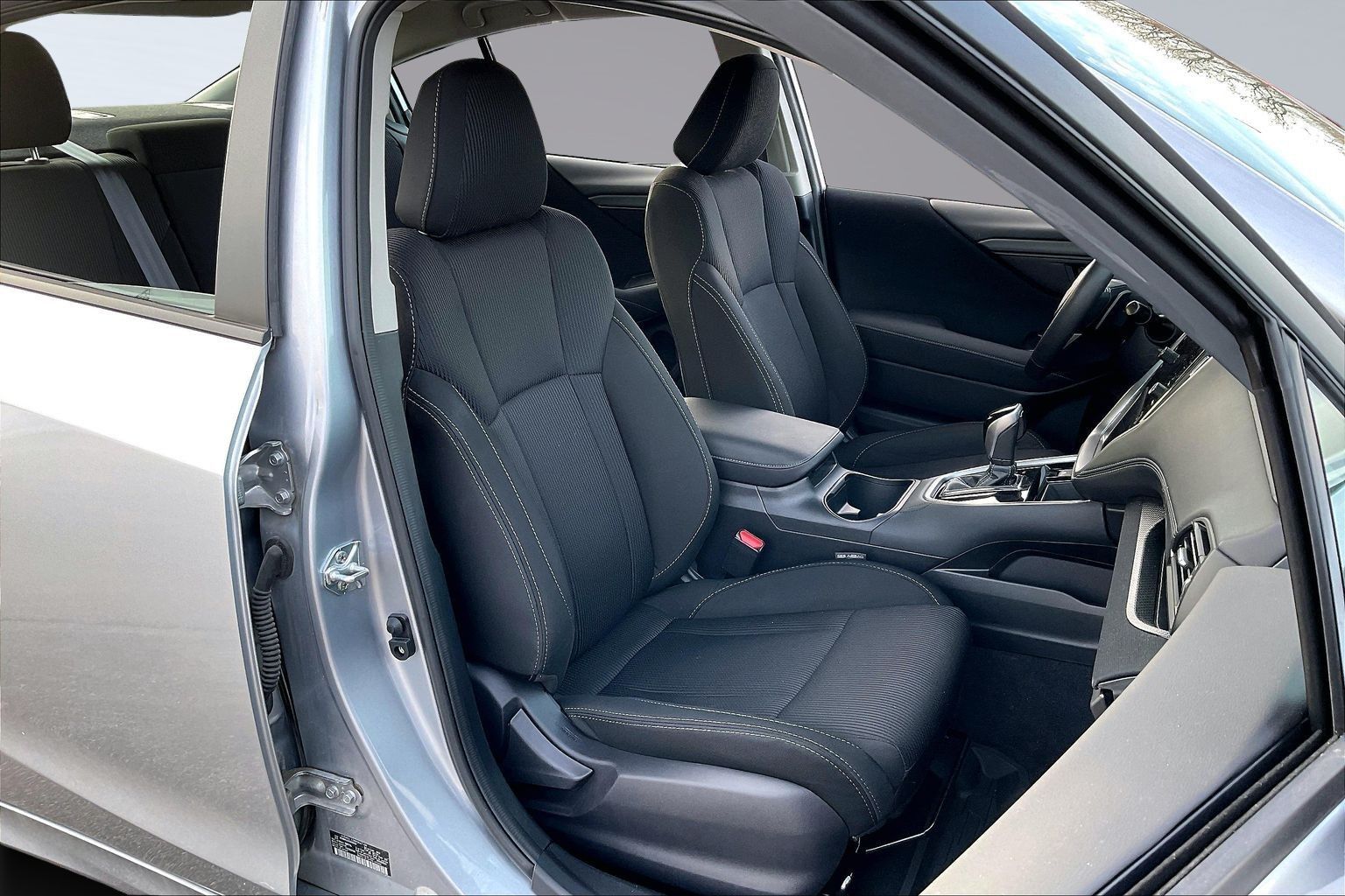 2025 SUBARU LEGACY - Image 6