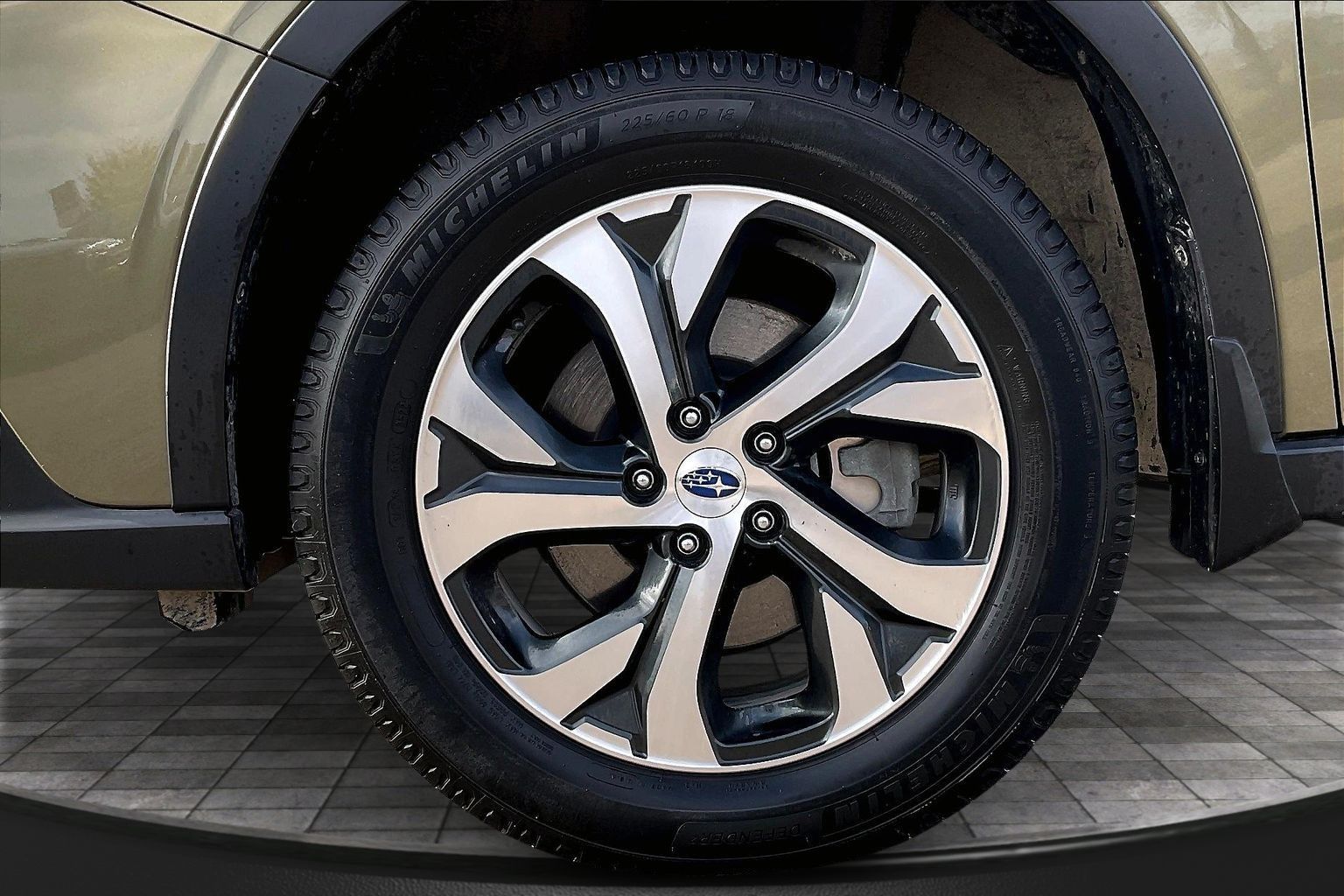 2020 SUBARU OUTBACK - Image 8